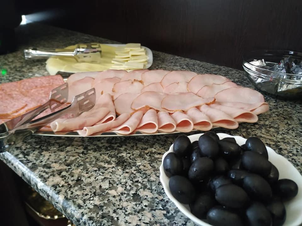 Tomis Pensiune Băile Felix المظهر الخارجي الصورة
